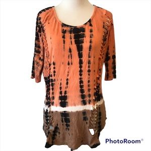 Urban X Blouse With Cutouts Soft 
Size Medium, peach/brown/white